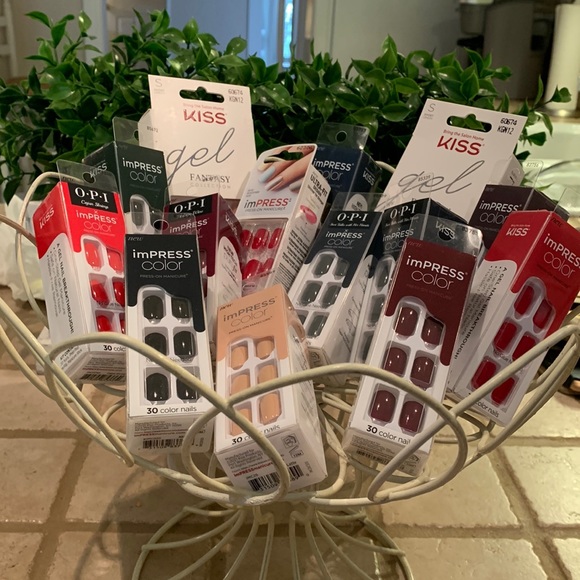 Impress, OPI & Kiss Press-On Nails Multiple Sets - Picture 1 of 6